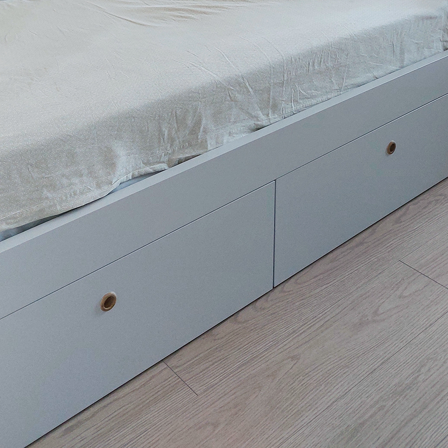 ESMALTADO DE MUEBLES JUVENILES